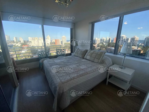 Venta Apartamento 3 Dormitorios. Playa Mansa, Punta Del Este