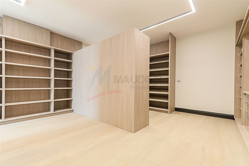 Departamento En Venta De 4 Dorm. En Las Condes