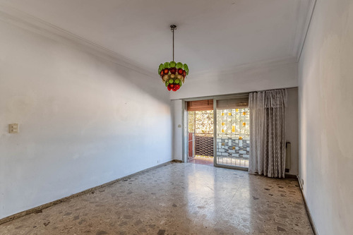 En Venta · Casa En Block · 4 Ambientes · Terraza · Múltiples Espacios Funcionales · Piñeyro