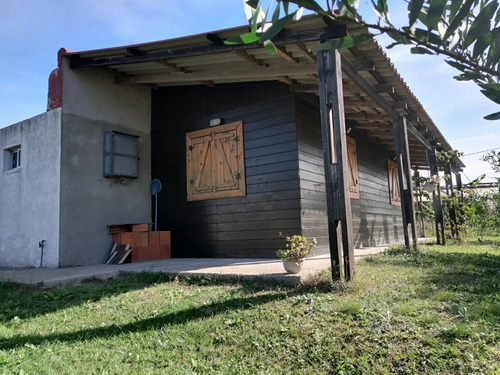 Imagen 9 de 18 de Cabaña Dos Dormitorios, Dos Baños, 600 Mts Terreno Esquinero A Una Cuadra De La Playa.