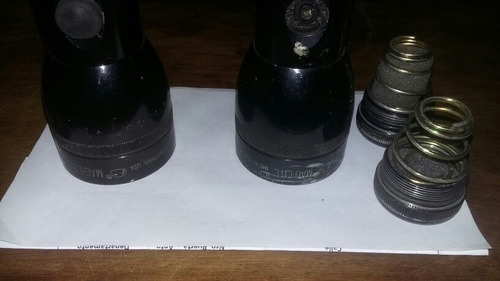 Imagen 4 de 5 de Dos Linternas Maglite De Dos Pilas Usa Originales Caza Pesca