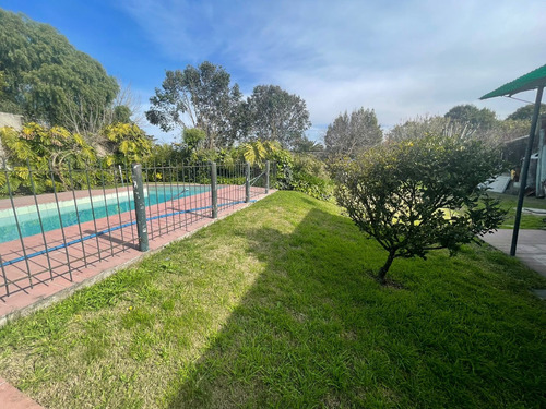 Dos Padrones En Venta Sobre Calle Abrevadero