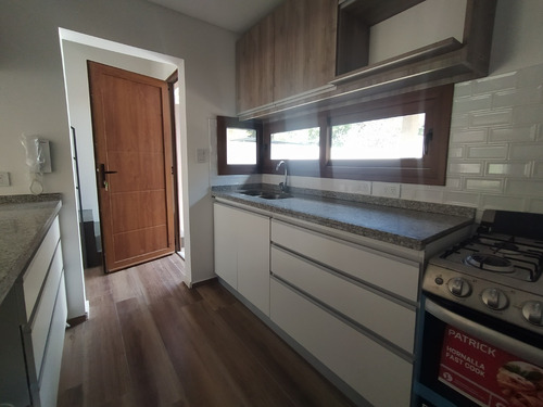 Imagen 11 de 24 de Dúplex De Categoría A Estrenar En Venta En City Bell-amplio Lote-
