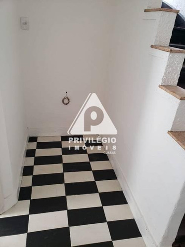 Imagem 8 de 28 de Espetacular Casa Em Rua Nobre De Botafogo - 32790