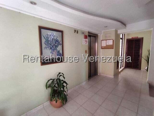 Vendo Hermoso Y Cómodo Apartamento En Morichal La Victoria, Cód. 25-9894 Myc
