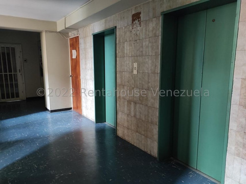 Imagen 4 de 14 de Oficina En Venta En Calicanto Macaray Aragua 22-26035 Irrr