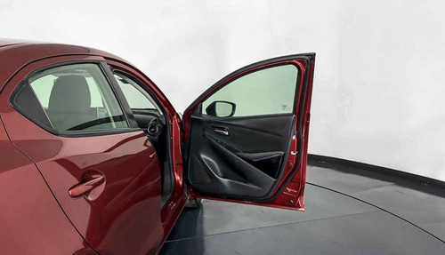 41696 - Toyota Yaris 2016 Con Garantía