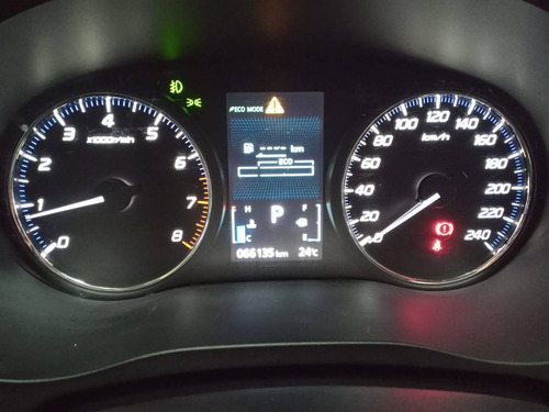 Imagem 10 de 11 de Mitsubishi Outlander 2.0 16v Gasolina 4p Automático