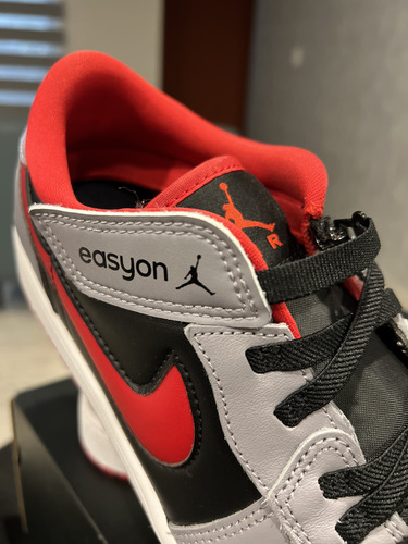 Air Jordan 1 Low Easyon - Talla 8 (2 Puestas) (Usado)