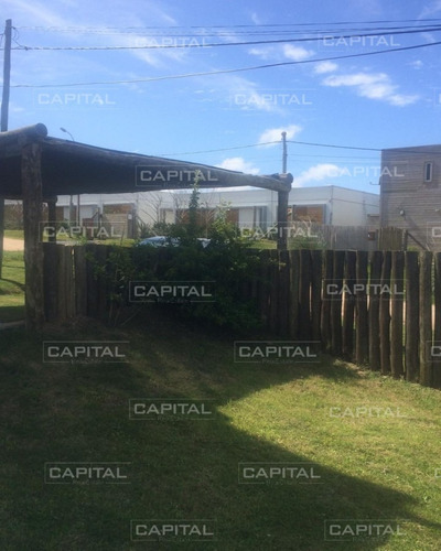 Casa En Venta, Altos De Punta Piedra - 3 Dorm.- Ref: 25411