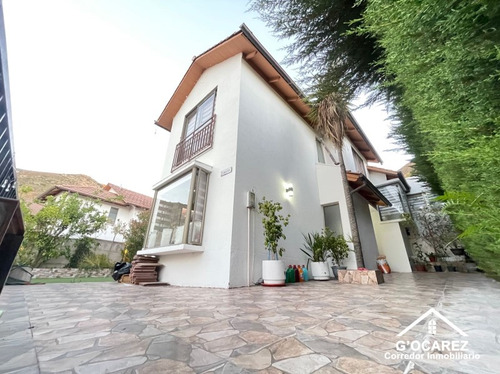 3d,4b,2e,piscina,2 Quinchos, 717,47 M2, Arriendo 2.000.000