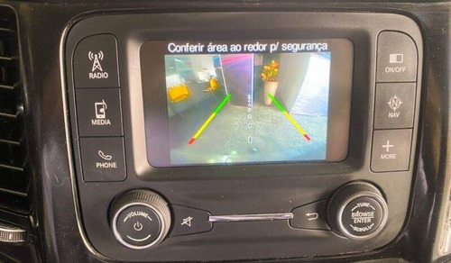 Imagem 7 de 12 de Fiat Toro 2.4 16v Multiair Flex Freedom At9