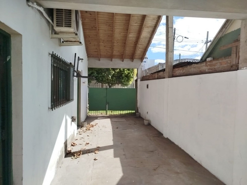Casa En Alquiler En Circ 3ª Secc 7ª