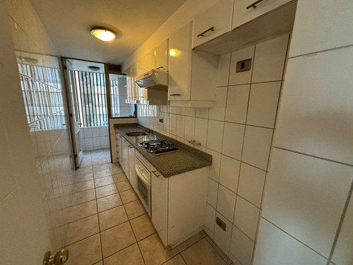 2 Dormitorios - 2 Baños - Gran Vista - Remodelado.