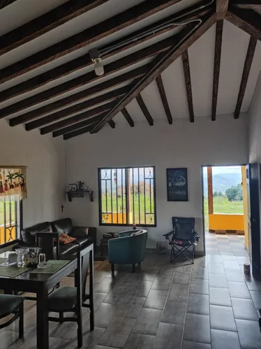 Casa En Venta En Vereda La Travesía. Cod V9545