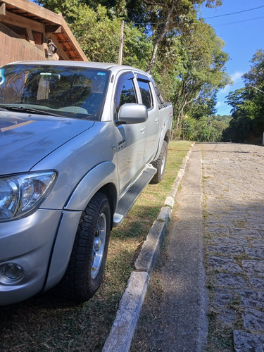 Toyota Hilux 2.5 Cab. Dupla 4x4 4p