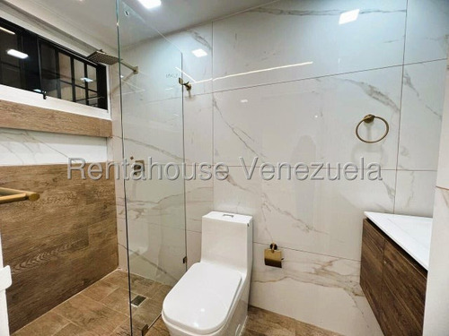 Bello Apartamento En Venta Urb El Bosque Las Delicias Acepta Financiamiento 25-11173 Hc