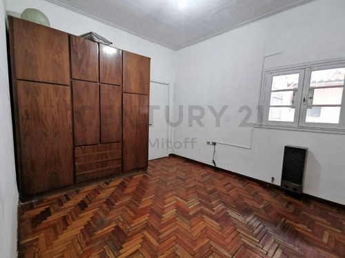 Imagen 8 de 14 de Casa En Venta De 2 Dormitorios En La Plata