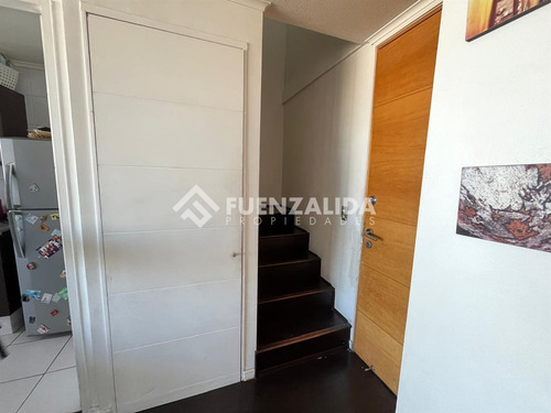 Duplex En Venta De 2 Dorm. En Ñuñoa