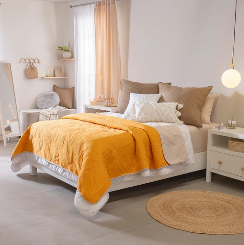 Edredón Novo King Size Marla Amarillo/ Blanco Vianney