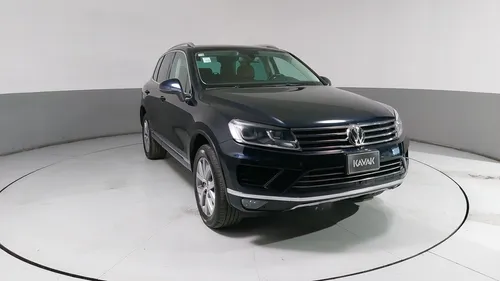 Volkswagen Touareg 4.2 V8 R-LINE