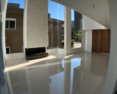 Imagem 2 de 10 de Maravilhosa Casa À Venda No Condomínio Residencial Tambore 10 Em Alphaville - 2562 - 67736211