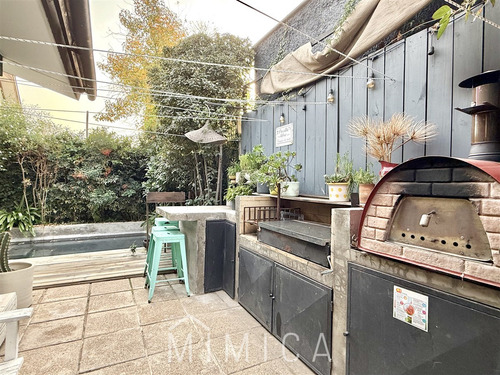 Casa En Venta De 4 Dorm. En Vitacura