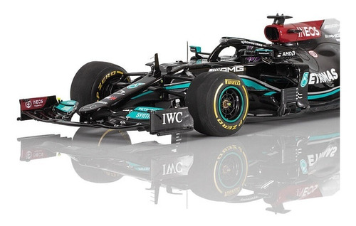 Spark 1/18 Mercedes W12 2021 100ª Pole Position Hamilton #44