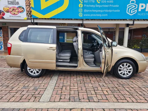 Kia Carnival Sedona 2.9cc At Aa 4x2