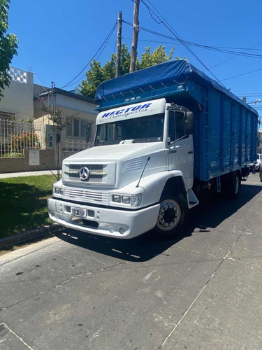 Mercedez Benz 1215