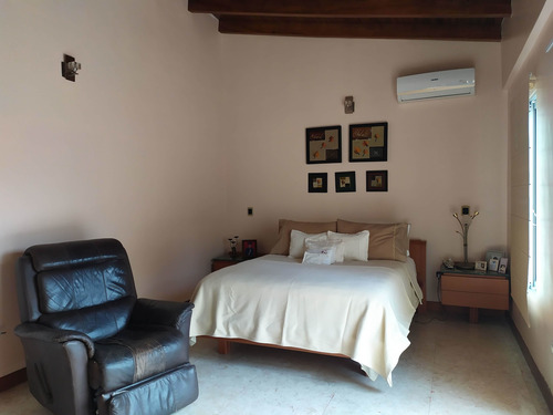 Imagen 10 de 19 de Venta Casa 279mts2 6h/3b/4pe Parque El Retiro 5184