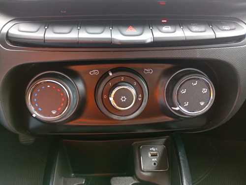 Fiat Cronos 1.0 FIREFLY FLEX DRIVE MANUAL