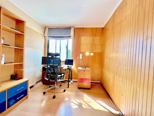 Casa Ampliada San Carlos De Apoquindo 6d/5b/3e En Condominio