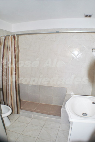Imagen 7 de 10 de En Venta Vivienda De Dos Dormitorios Colonia Del Sacramento