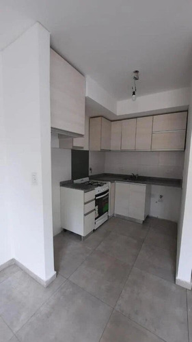 Departamento En Venta En Lomas De Zamora