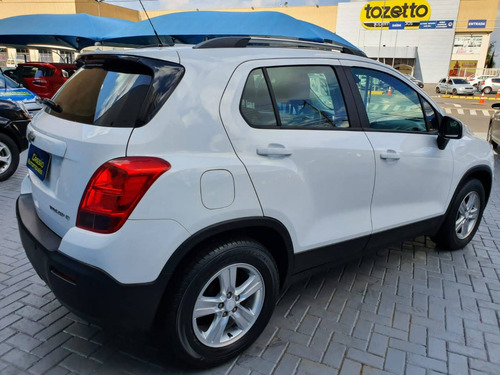 Imagem 6 de 15 de Chevrolet Tracker 1.8 Mpfi Lt 4x2 16v Flex 4p Automático