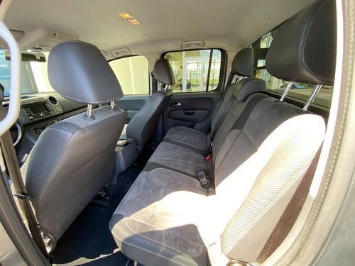 Autos Camionetas Volkswagen Amarok 2.0 4x2 Dark Label Ford