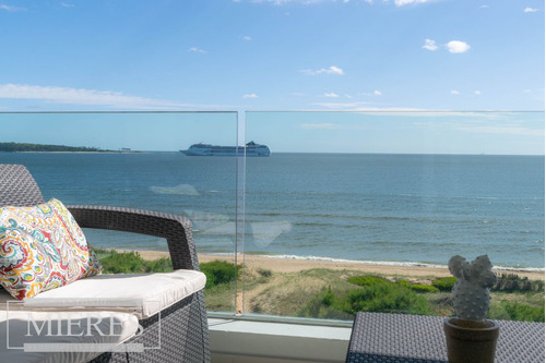 Pent-house Primera Linea Playa Mansa - Punta Del Este (ref: Atm-7394)