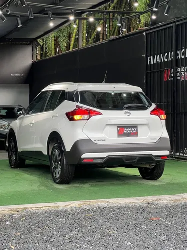 Nissan Kicks 1.6 Sense