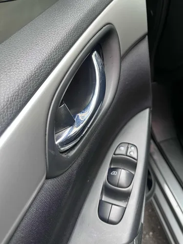 Nissan Sentra 1.8 B17 Fl Sense