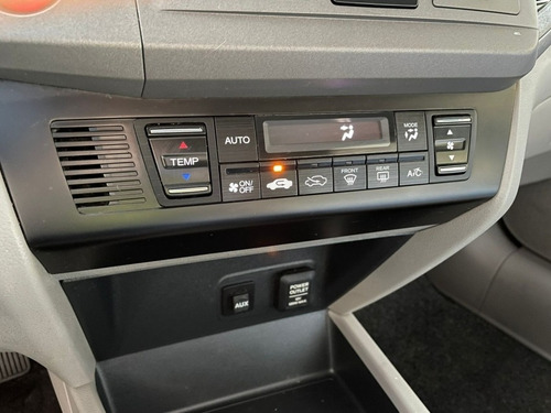 Imagem 7 de 15 de Honda Civic 1.8 Lxs 16v Flex 4p Manual