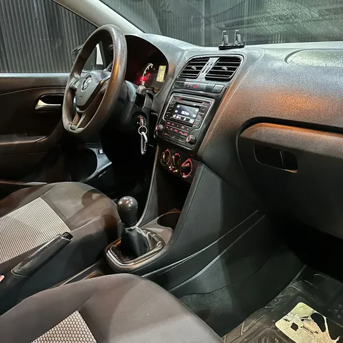 Volkswagen Vento 1.6 Startline At