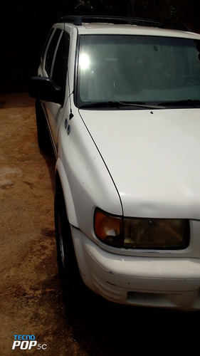 Isuzu Rodeo V6, 1999. A Tratar.