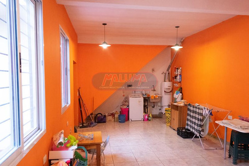 Casa En Venta En Mataderos