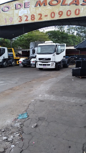 Imagem 2 de 7 de Volvo Vm 310
