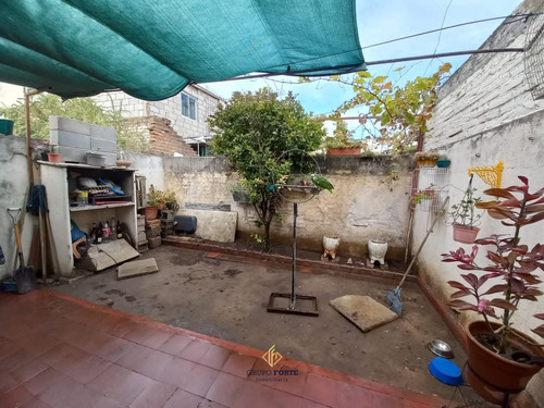 Casa En Venta Jose I. Diaz 1º Secc.