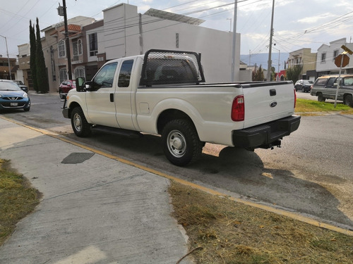 Imagen 6 de 15 de Ford F-250 Super Duty Xl