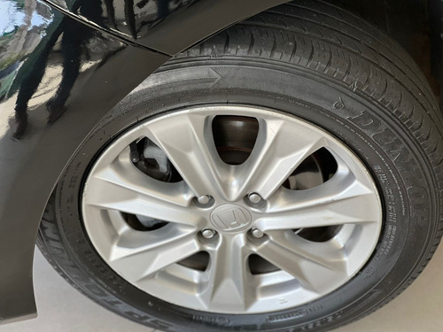Imagem 20 de 22 de Honda Fit Lx