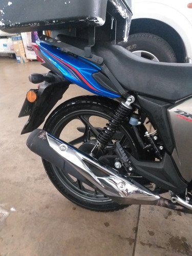 Suzuki Dk 150