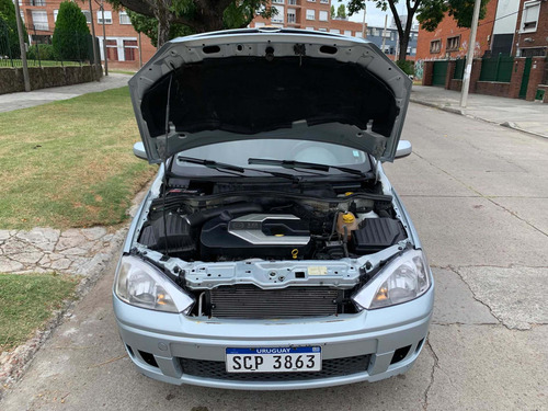 Chevrolet Corsa 1.8 Gl Aa+da 2010